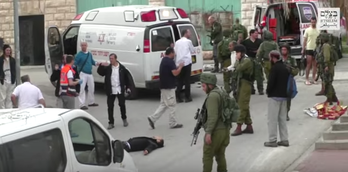 Imagen del vídeo en el que se ve cómo el soldado israelí remata al palestino herido.
