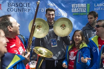 Shengelia, Baskoniako zaletuekin. (Juanan RUIZ/ARGAZKI PRESS)