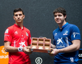 Mikel Urrutikoetxearen aurpegiak ezagun zuen ez zegoela batere pozik (Luis JAUREGIALTZO/ARGAZKI PRESS)