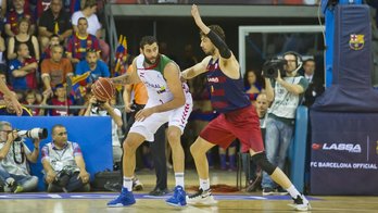 Un lance del partido entre Barcelona y Baskonia. (Saski Baskonia)