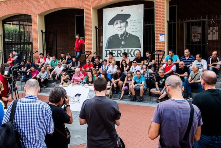 Presentación en Barakaldo de Periko Solabarria Elkartea. (Luis JAUREGIALTZO/ARGAZKI PRESS)