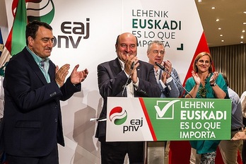 Comparecencia de los dirigentes del PNV en Sabin Etxea. (Aritz LOIOLA/ARGAZKI PRESS)