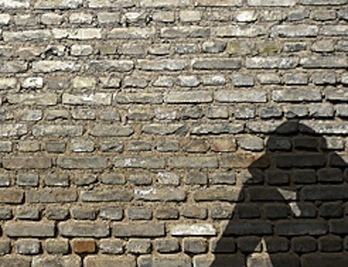 La nueva renta intenta paliar la pobreza de la población infantil y la tercera edad.