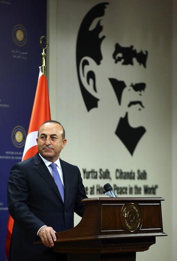 Mevlüt Çavusoglu, jefe de la diplomacia turca. (Adem ALTAN/AFP)