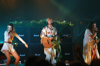 Crystal Fighters taldea. © Bob EDME