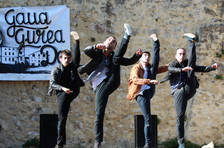 EHZ, herriak bat eginik Lekornen