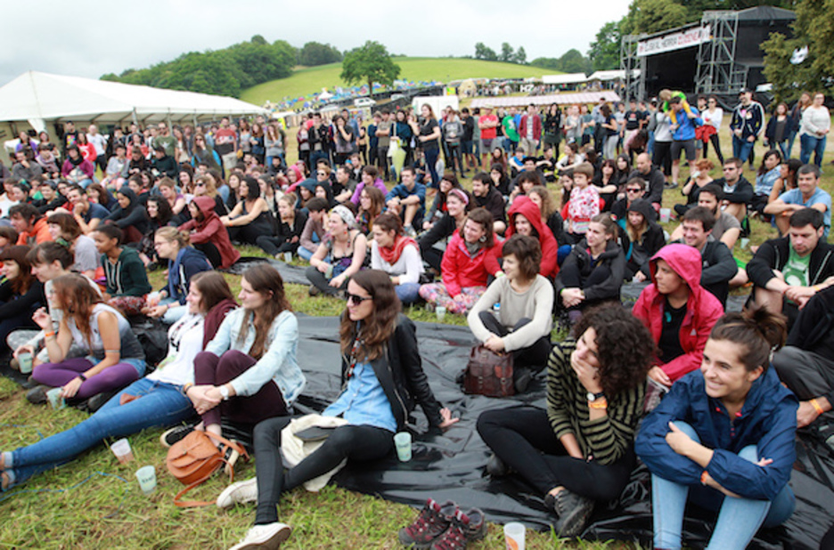 EHZ, herriak bat eginik Lekornen