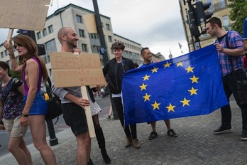 Protesta anti Brexit en la embajada británica de Berlín. (John MACDOUGALL/AFP)
