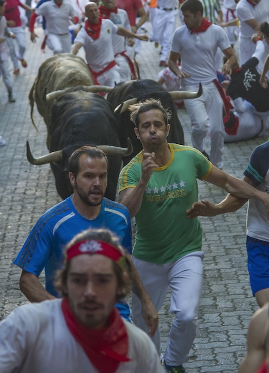 En pleno esfuerzo en la bajada del callejón. (Andoni CANELLADA/ARGAZKI PRESS) En pleno esfuerzo en la bajada del callejón. (Andoni CANELLADA/ARGAZKI PRESS)