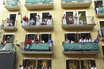 Personas con discapacidad han visto el encierro desde Casa Seminario.