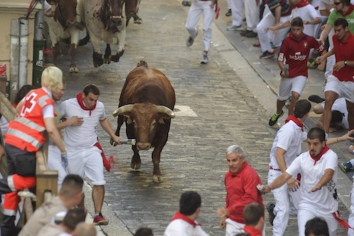 Una de las propuestas en la Mesa de San Fermín plantea que el encierro se emita con una señal institucional. (Idoia ZABALETA/ARGAZKI PRESS)
