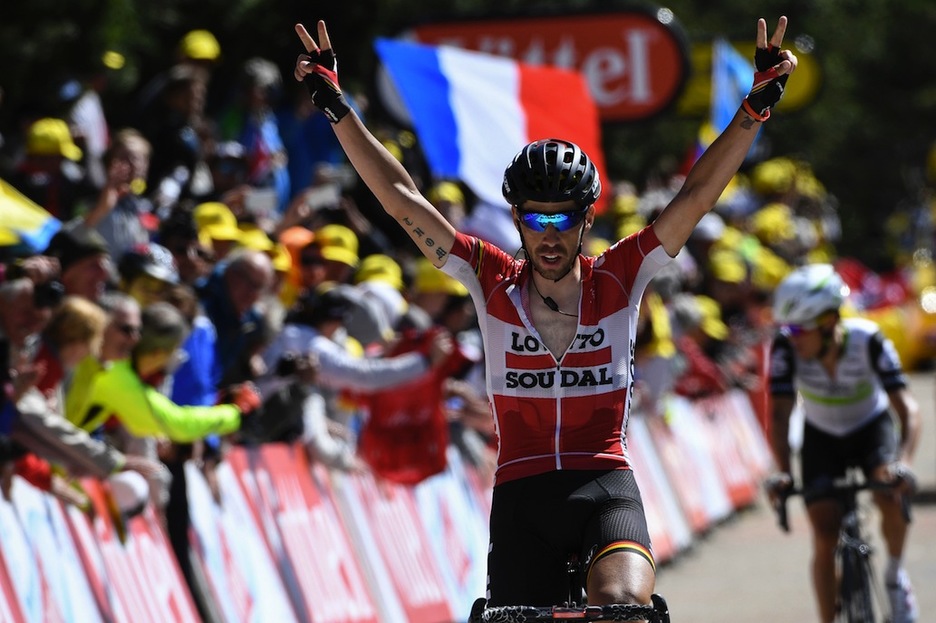 Thomas de Gendt ha cruzado en cabeza la meta del Chalet Reinardt. (Lionel BONAVENTURE / AFP)