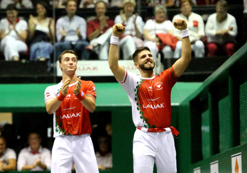 Peio Larralde et Peio Guichandut ont survolé ce Master aussi bien en demi-finale qu'en finale. © Bob EDME