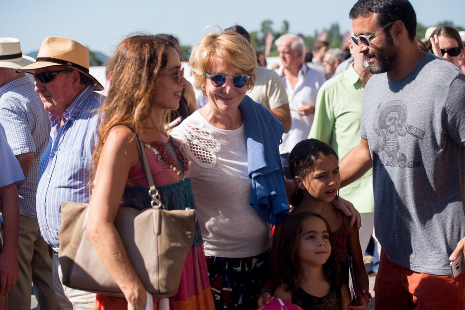 Esperanza Agirre izan da Illunbera bisita egin duen ilustre horietariko bat. (Iñigo URIZ/ARGAZKI PRESS)