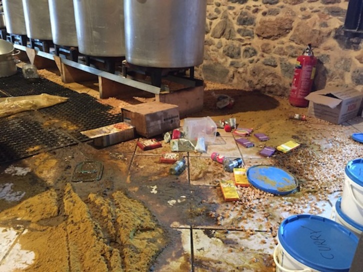 Sabotaje en la cocina del proyecto Zaporeak. (Daniel RIVAS/ZAPOREAK)