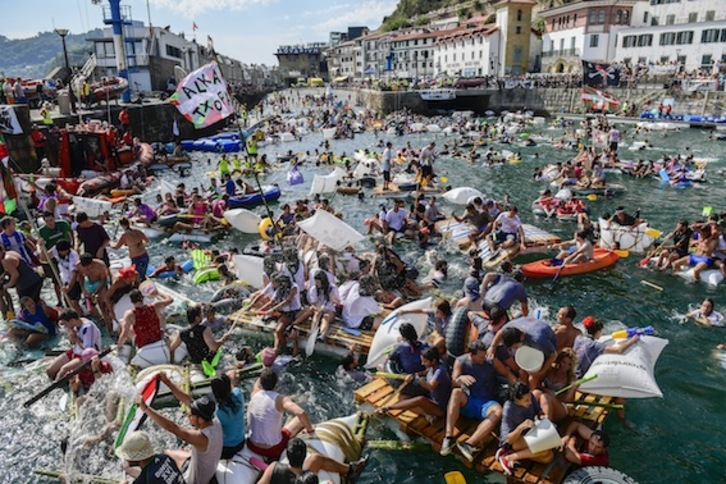 Pirata ugarik hartu du parte aurten ere abordatzean. (Juan Carlos RUIZ/ARGAZKI PRESS)