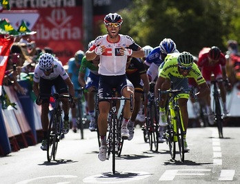 Van Genechten ha exhibido su potencia en la meta de Puebla de Sanabria. (Jaime REINA / ARGAZKI PRESS)