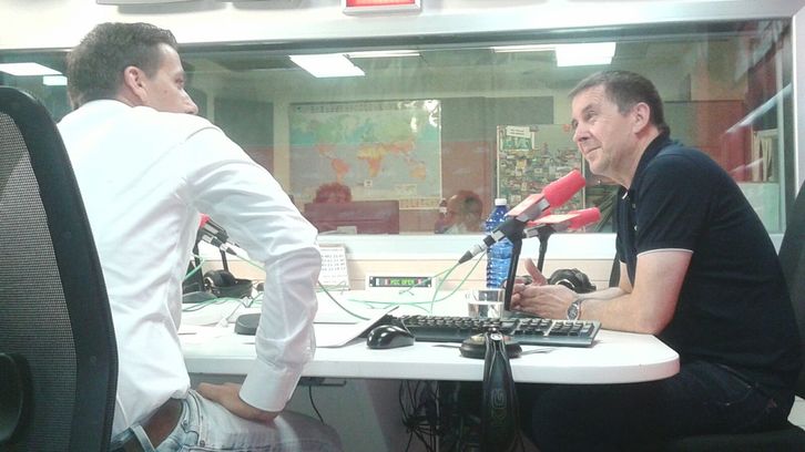 Arnaldo Otegi durante la entrevista en Radio Euskadi (EH Bildu)