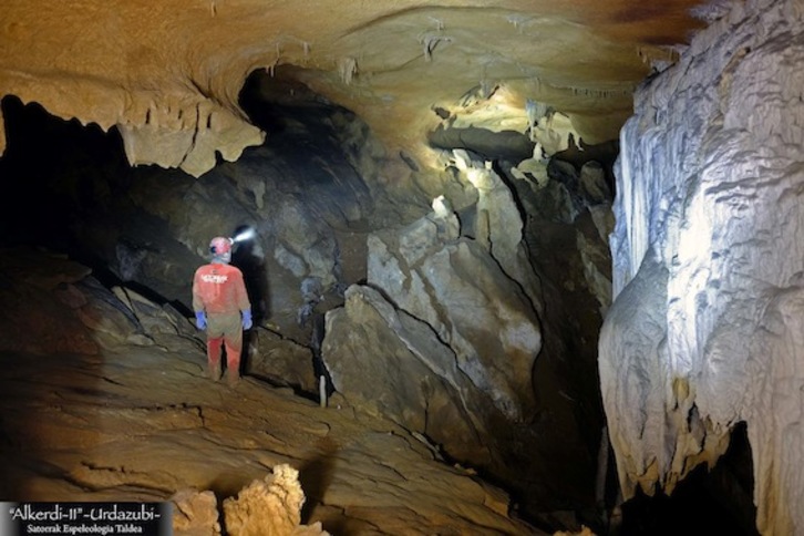 Interior de Alkerdi 2. (SATORRAK TALDEA)