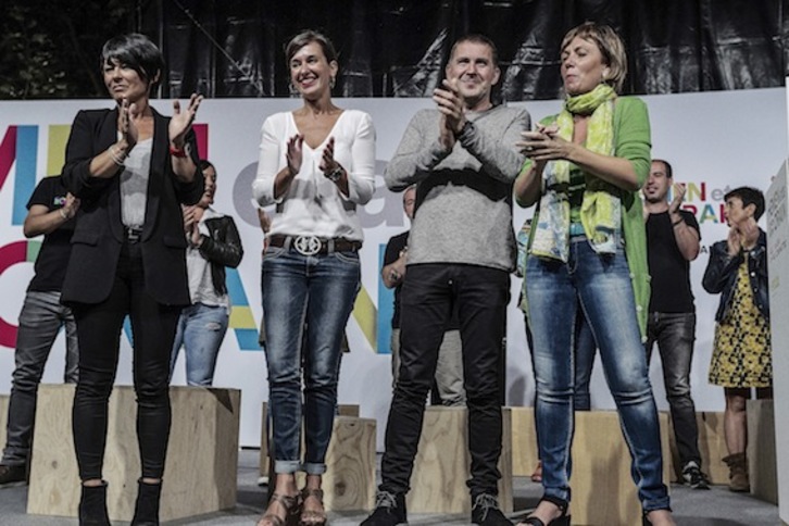 Otegi, flanqueado por Iriarte, Agirre y Larrion. (Aritz LOIOLA/ARGAZKI PRESS)