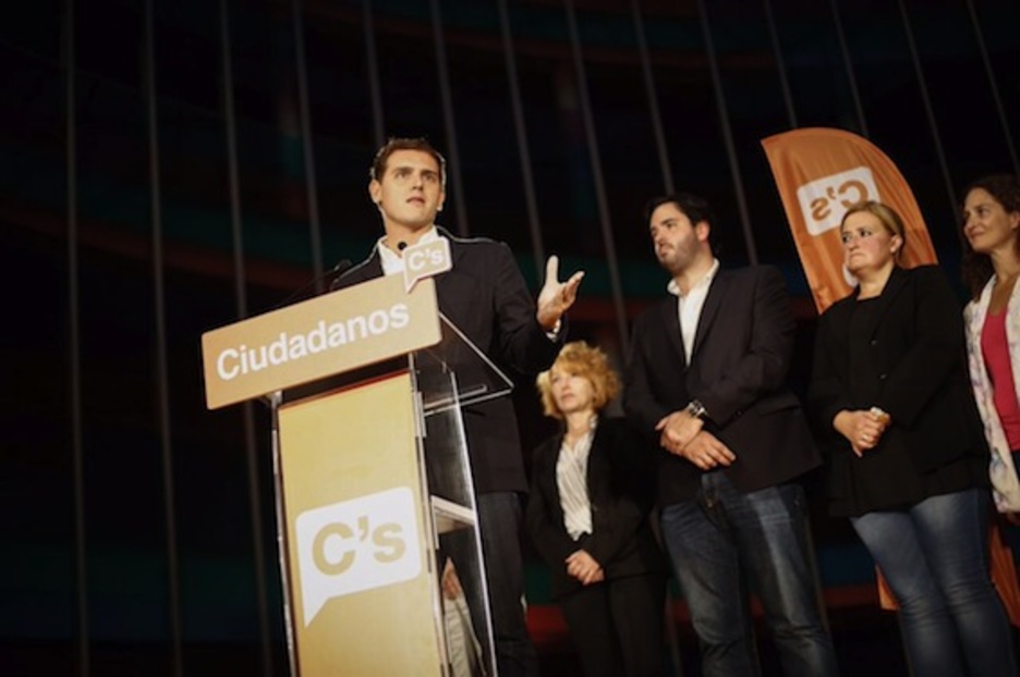Albert Riverak Euskal Herrira bidaia ugari egingo ditu kanpainan. Gaur aurrenekoa. (@Ciudadanos)