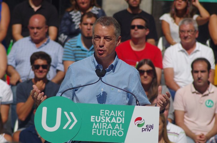 Iñigo Urkullu, durante su intervención en Laudio. (@eajpnv)