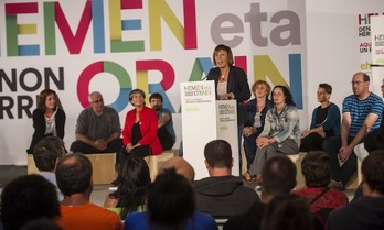 Miren Larrion interviene en Agurain. (Jagoba MANTEROLA / ARGAZKI PRESS)