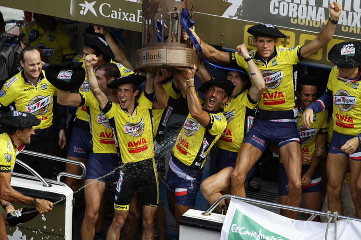 Urdaibai, campeona de la Liga San Miguel. (ARGAZKI PRESS)