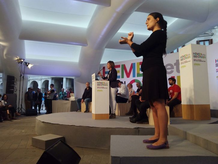 Los ciudadanos han vuelto a llenar la carpa en el acto de EH Bildu en Gasteiz. (@EHBildu)