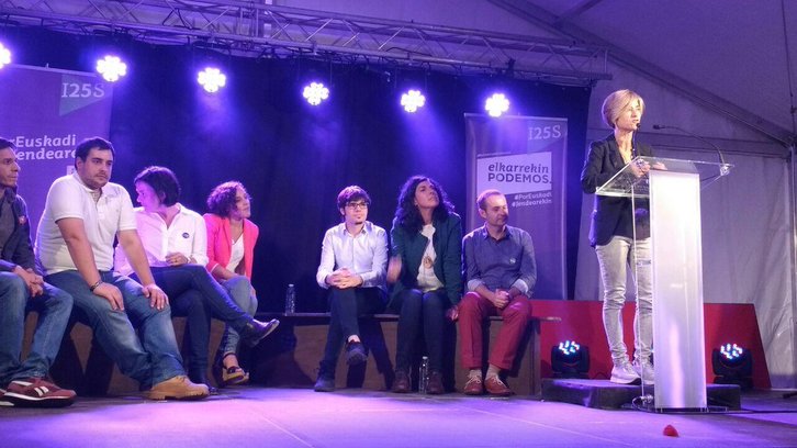 Pili Zabala ha cerrado la campaña en Zarautz. (@PodemosEuskadi_)