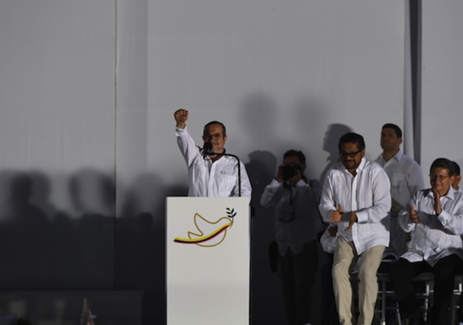 ‘Timochenko’, durante su intervención en Cartagena. (Luis ACOSTA/AFP)