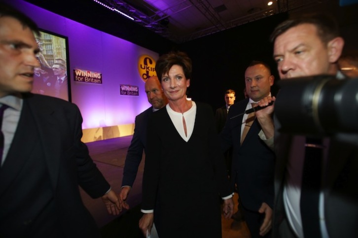 Diane James el pasado 16 de setiembre, cuando fue elegida para liderar el UKIP. (DANIEL LEAL-OLIVAS / AFP)