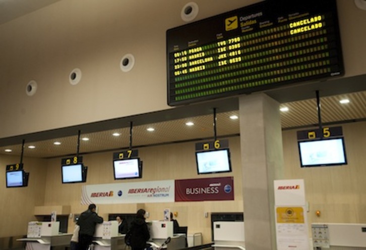 El aeropuerto de Iruñea crece un 24,1 % en 2018 y suma 205.503 pasajeros. (Jagoba MANTEROLA/FOKU)
