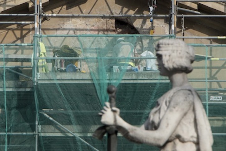 Recuperar el óculo que ocultaba la laureada retirada ha exigido una importante restauración. (Iñigo URIZ/ARGAZKI PRESS)