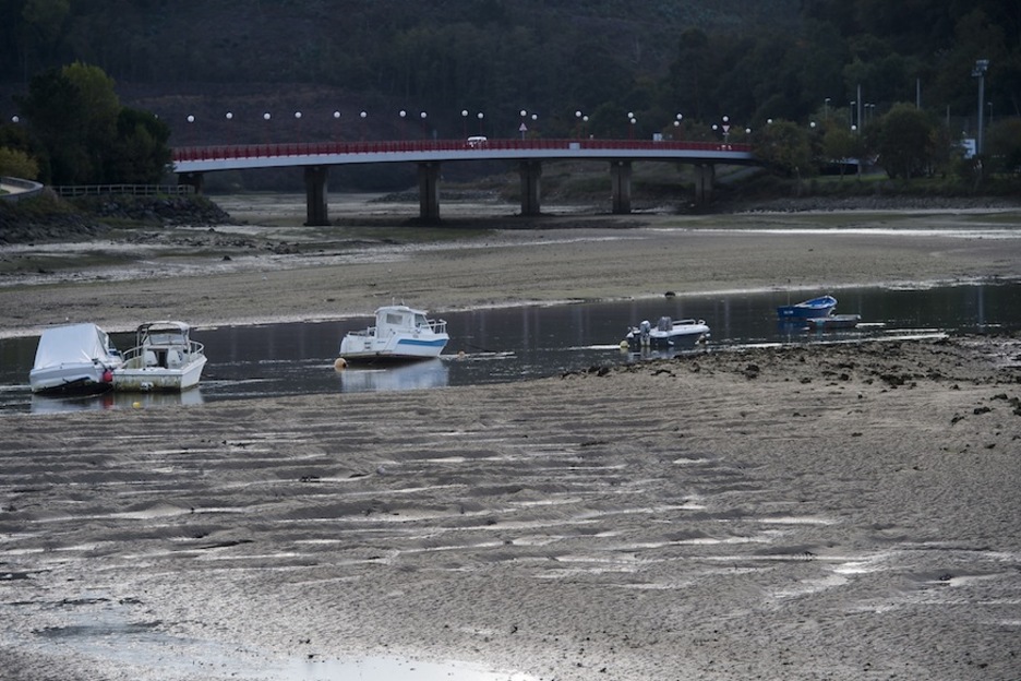 Asko ezin izan dira itsasoratu. (Luis JAUREGIALTZO / ARGAZKI PRESS)