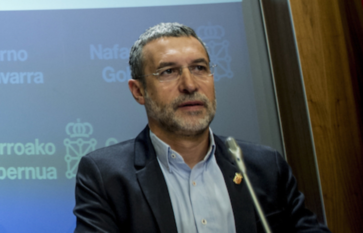 El consejero Laparra seguirá las recomendaciones de Comptos sobre las ayudas de Emergencia Social. (Jagoba MANTEROLA/ARGAZKI PRESS)