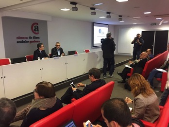 Acto de presentación del acuerdo entre VIA y Ryanair. (@PGdeSalazar)