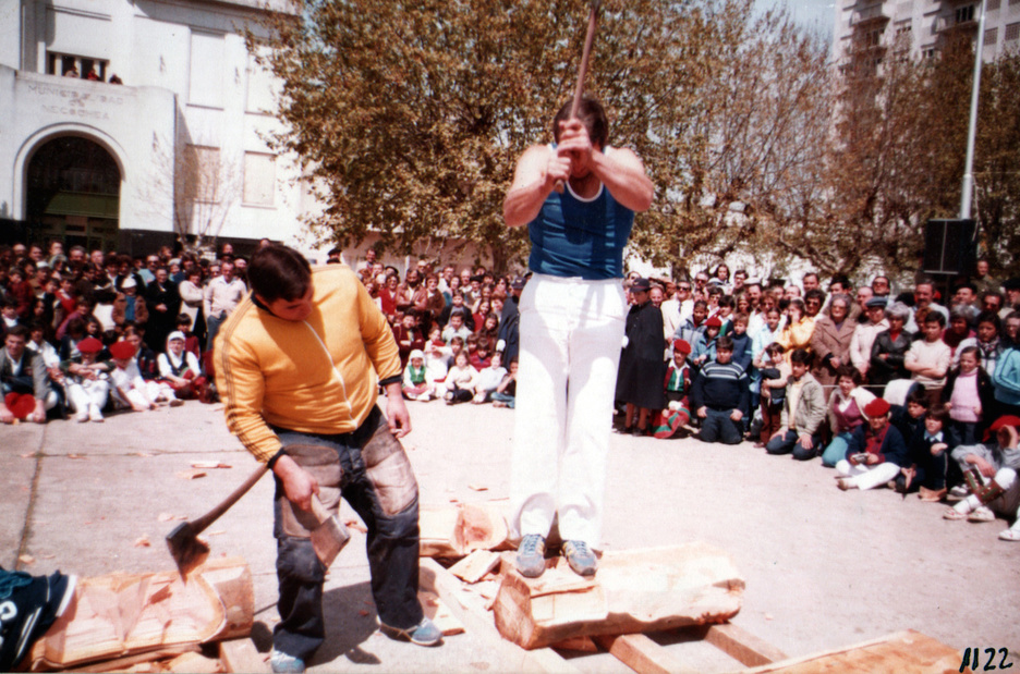 1981. Euskal kulturaren erakusgarri izan ohi da euskal astea. 1981. Euskal kulturaren erakusgarri izan ohi da euskal astea.
