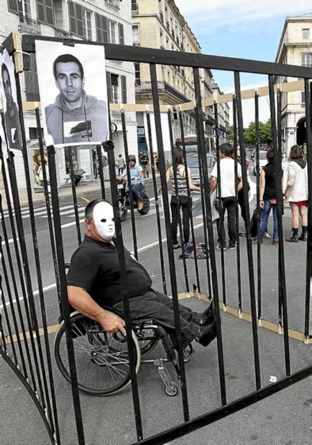 Llaman a exigir en Baiona la liberación de Ibon Fernandez Iradi