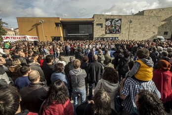 Imagen de la multitudinaria rueda de prensa en Altsasu. (Jaizki FONTANEDA/ARGAZKI PRESS)