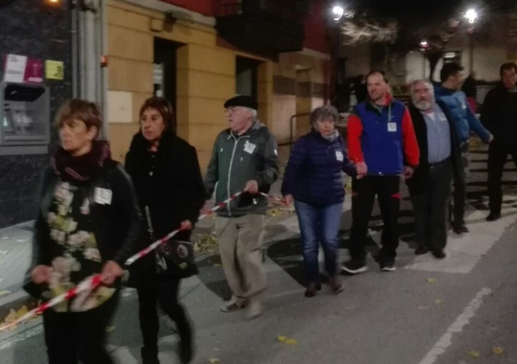 Andoainen izandako giza-katearen irudia. (AIURRI astekaria)