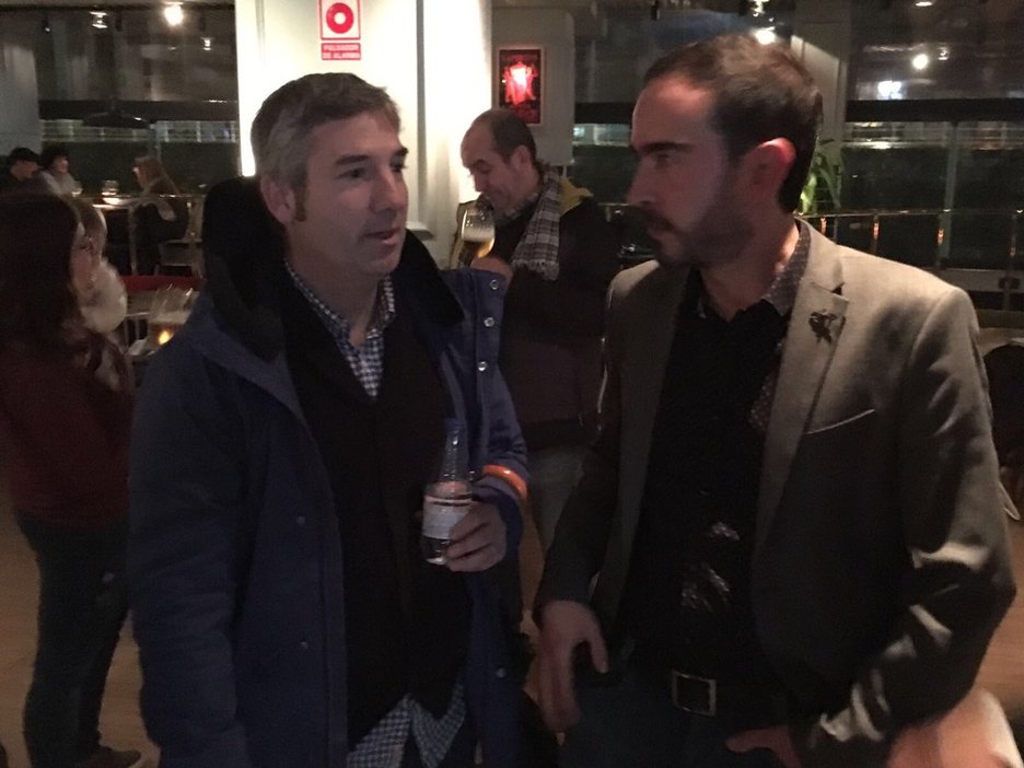 Iñaki Soto Athletic-eko presidentea den Josu Urrutiarekin. 