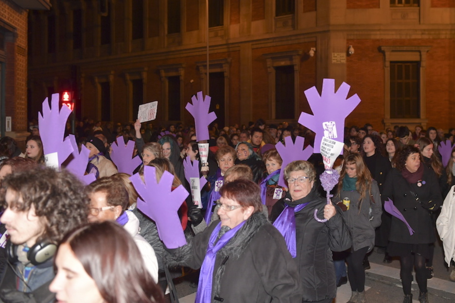 Manifestación en las calles de Iruñea. (Idoia ZABALETA / ARGAZKI PRESS)