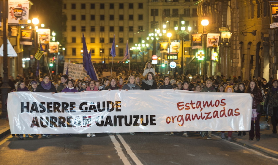 Pancarta cabecera en Bilbo. (Monika DEL VALLE / ARGAZKI PRESS)