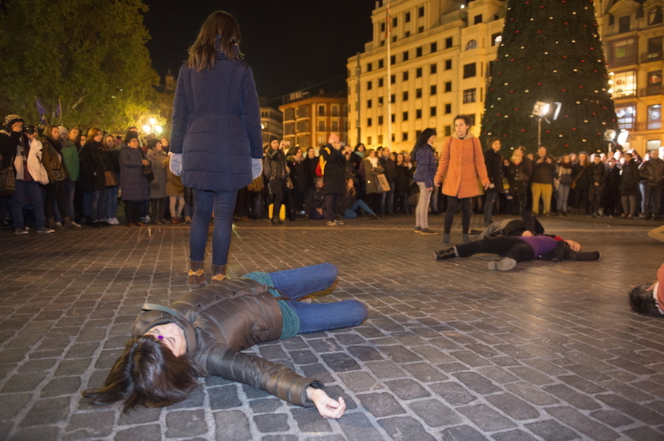 Denuncia de la violencia contra las mujeres, en Bilbo. (Monika DEL VALLE / ARGAZKI PRESS)