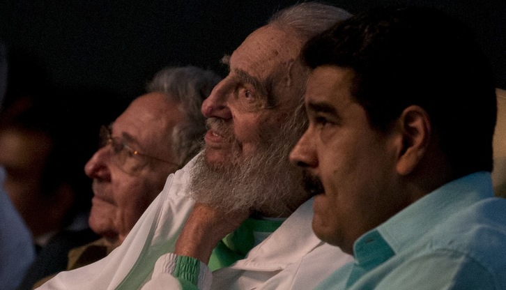 Fidel Castro con Nicolás Maduro, el pasado mes de agosto. (Ismael FRANCISCO/AFP)