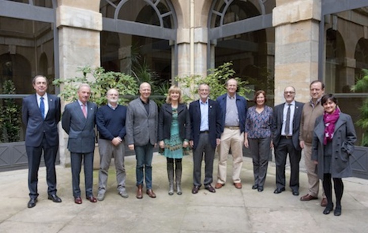 Imagen de archivo la reunión celebrada por el Consejo Rector de Eusko Ikaskuntza en el Palacio de Nafarroa en diciembre de 2016. (GOBIERNO DE NAFARROA)