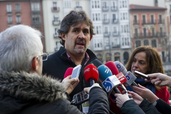 Pello Urizar, artxiboko irudi batean. (Luis JAUREGIALTZO/ARGAZKI PRESS)