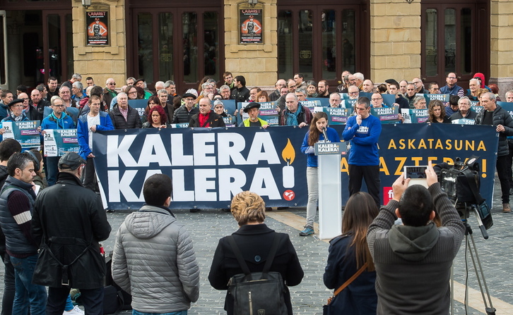 Expresos de Bizkaia han comparecido para anunciar iniciativas. (Luis JAUREGIALTZO/ARGAZKI PRESS)