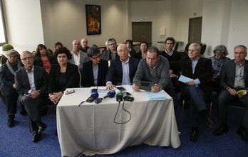 Comparecencia conjunta de electos en Baiona. (Mediabask)